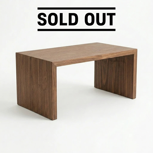 Banco Rectangular Pequeño de Tablero Chapado en Madera