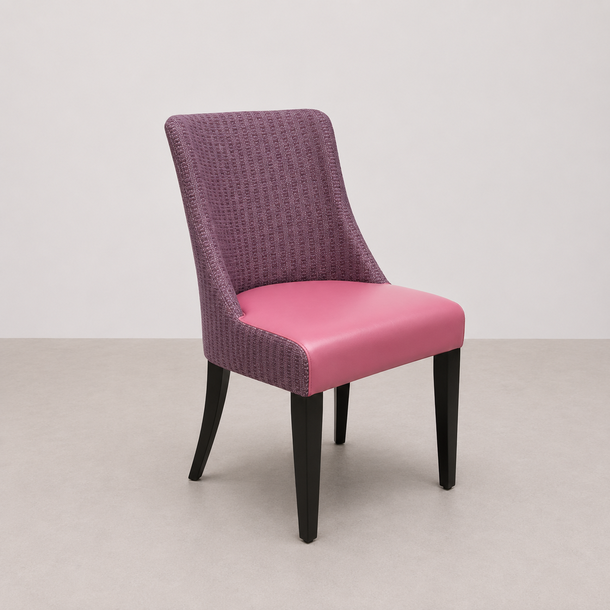 Chaise Prune Argentée & Cuir Rose