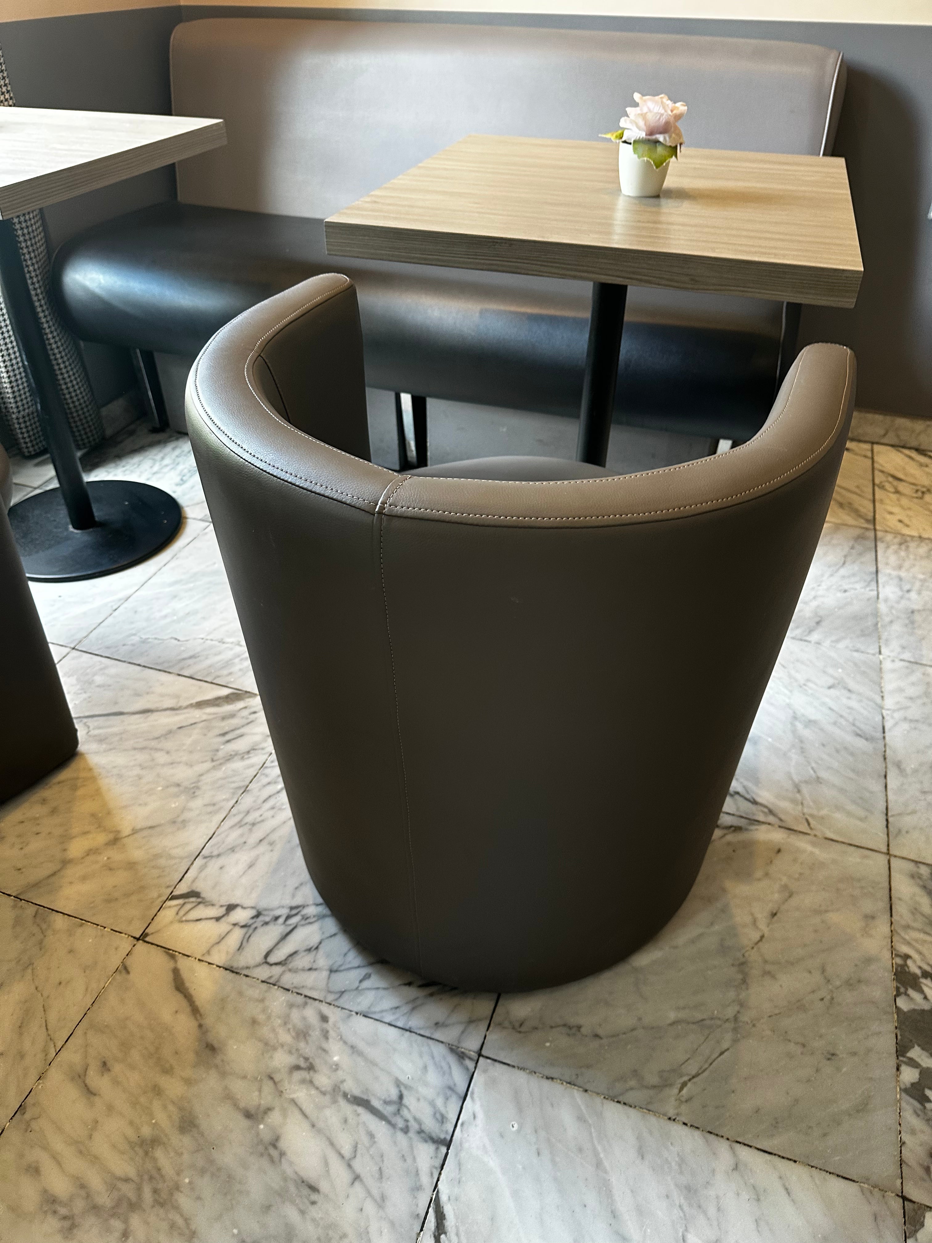 Fauteuil Bistrot Vintage Parisien