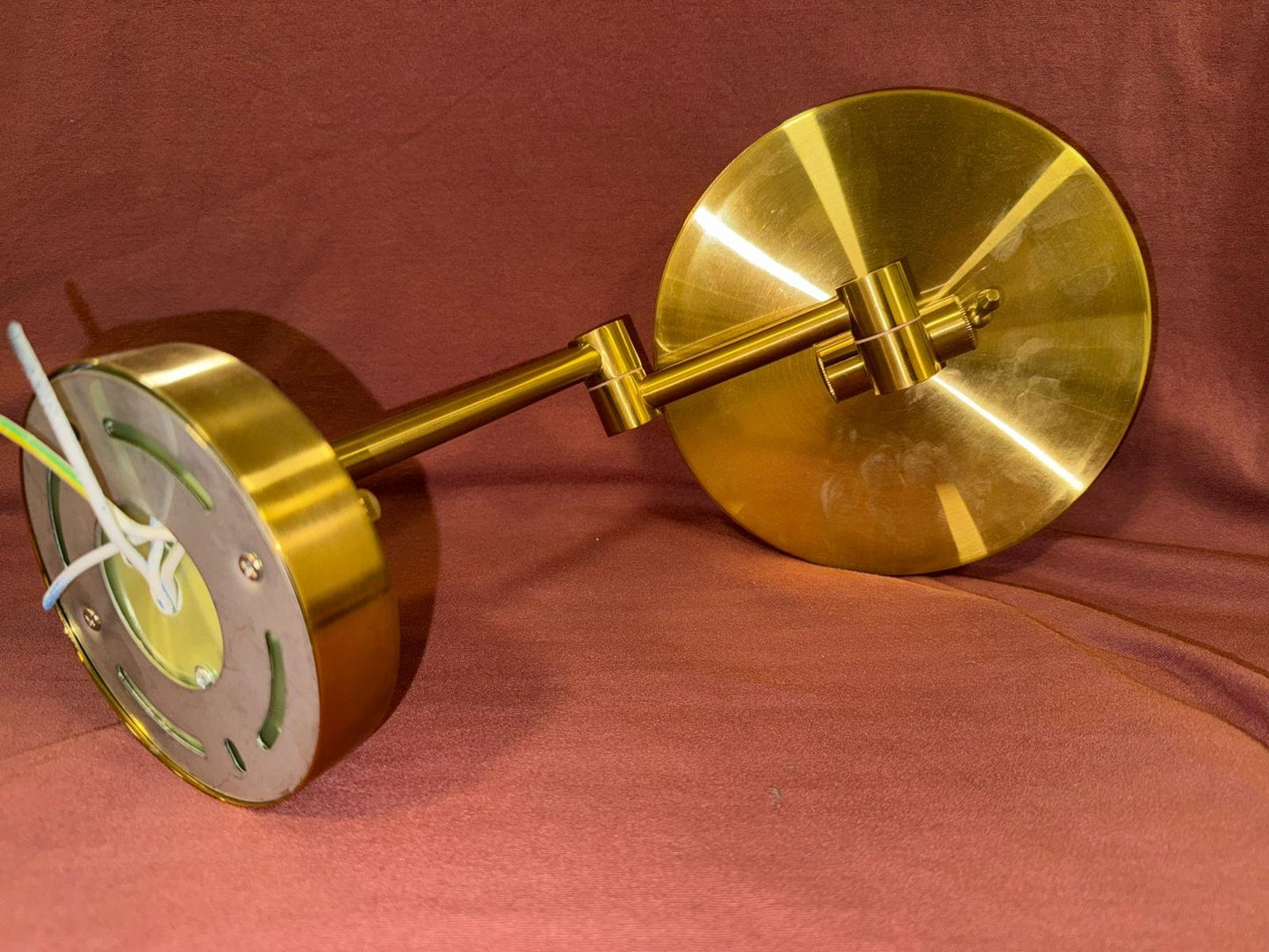 Aplique Espejo Dorado Porcelanosa