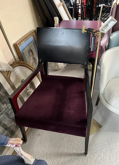 Fauteuil Noir & Bordeaux Vintage
